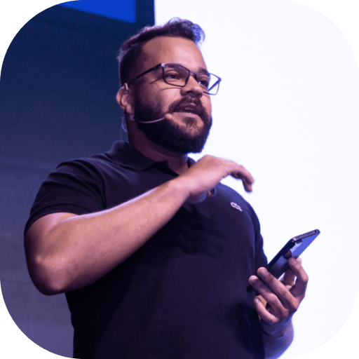 Luã Álvaro - Fundador da LUAL INC.